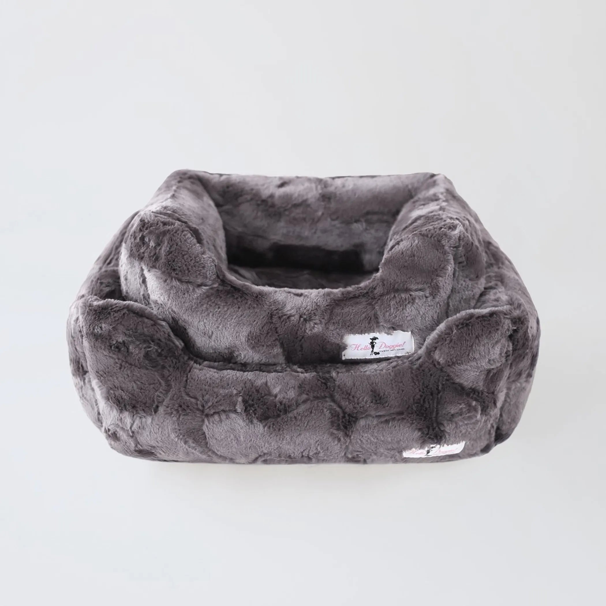 Hello Doggie Luxe Dog Bed – Reversible, Plush & Machine-Washable